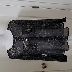 Olive & Oak Size S Black with Gold Abstract Chevron Pattern Sheer Button Down